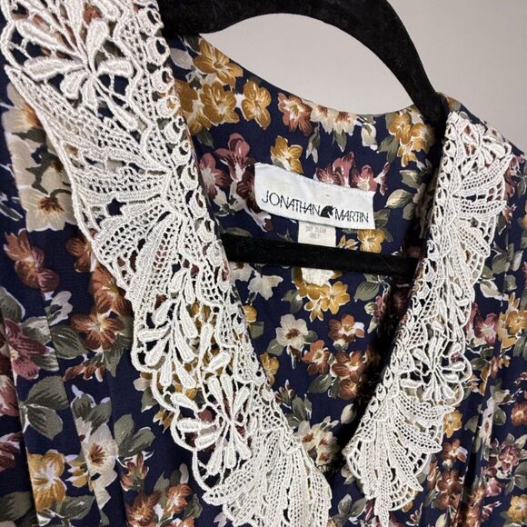 Vintage 80s 90s Floral Dress w/ Lace Collar Puff Sleeves, Romantic Prairie Style - Picture 3 of 11